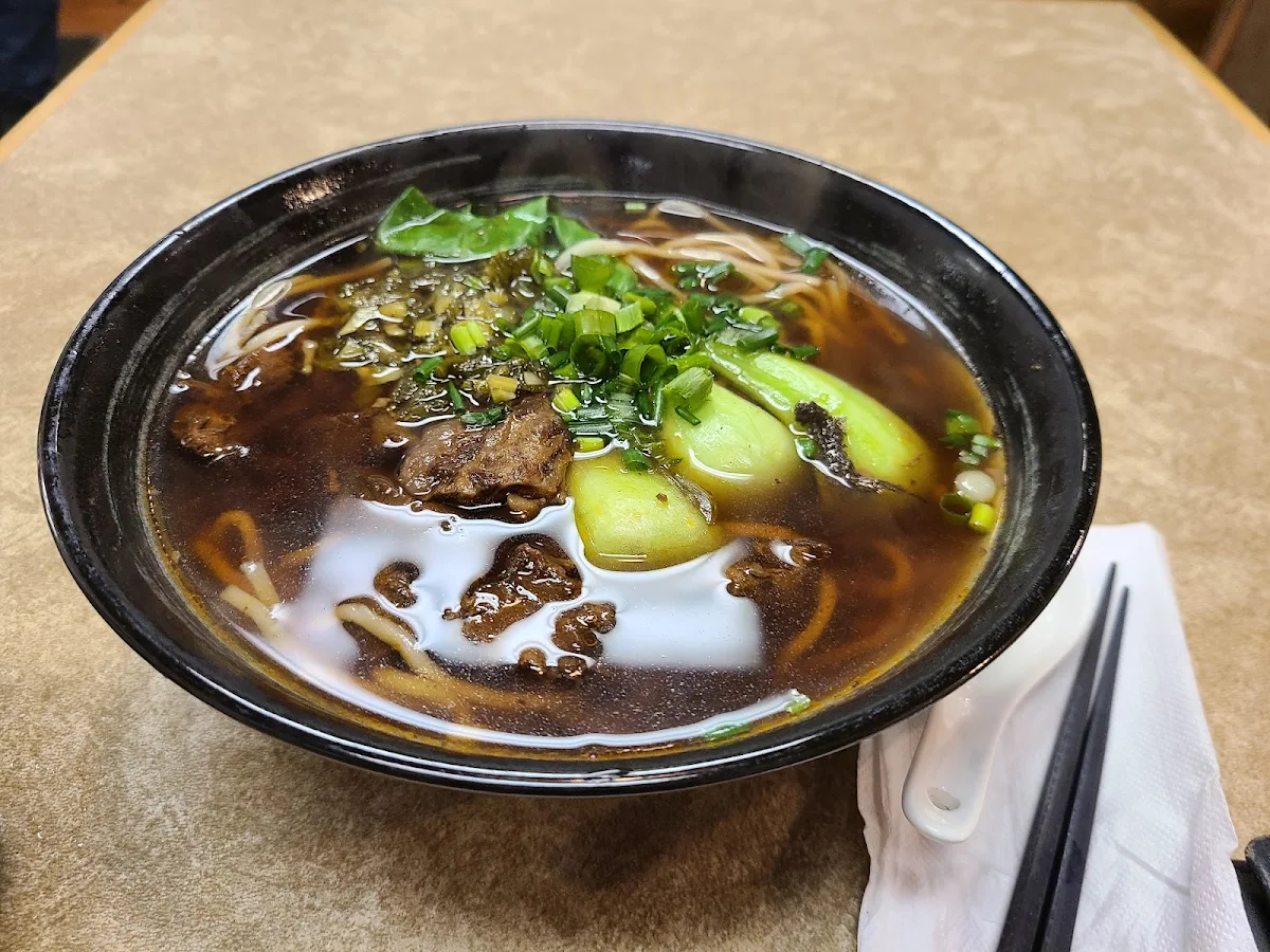 beef noodle soup 台湾红烧牛肉面